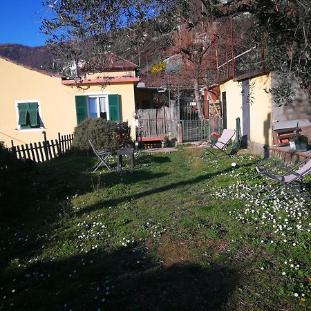 Ca Di Toni Bed & Breakfast Testana Exterior photo